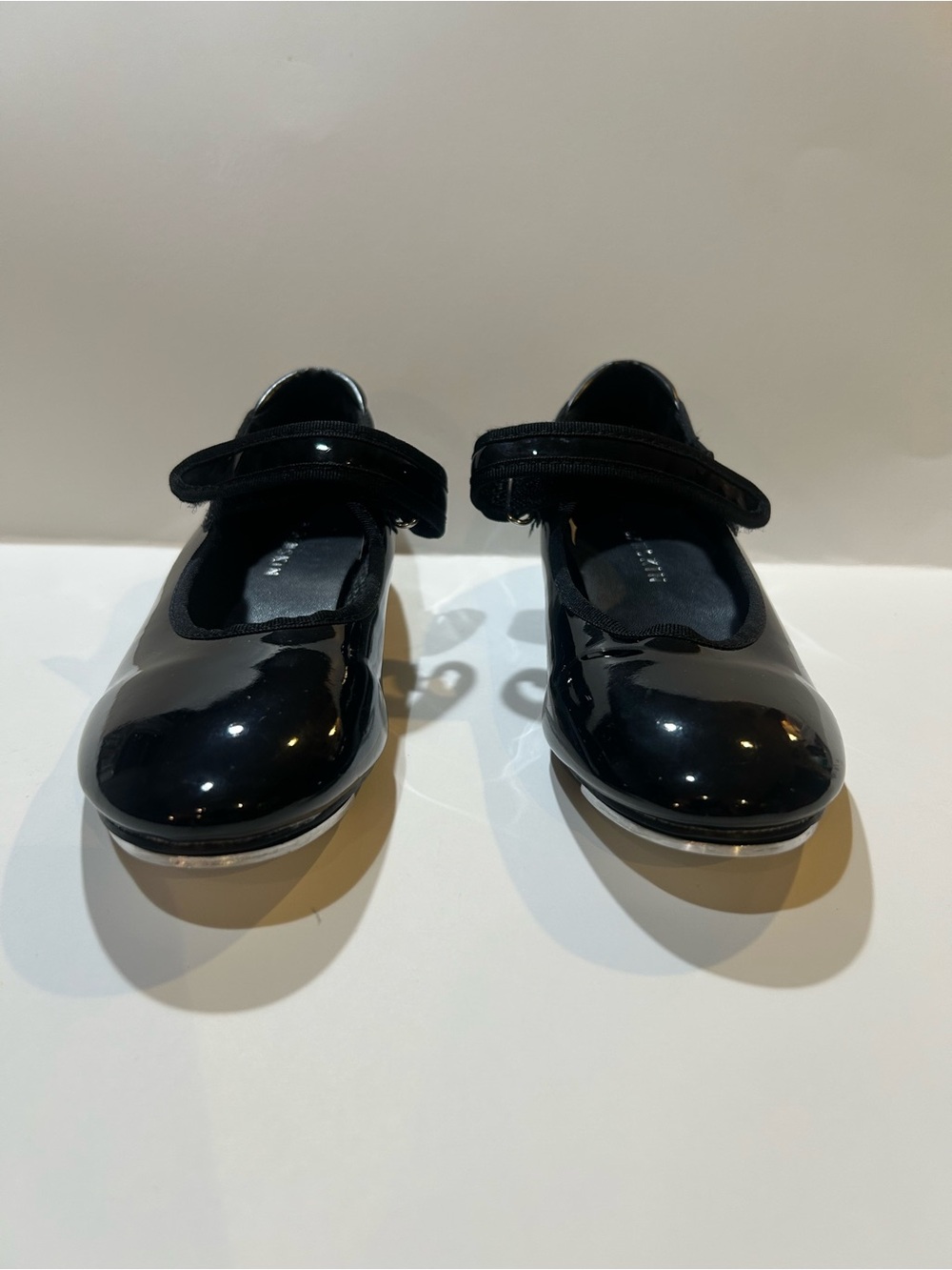 Girls Tap Shoes - Danskin